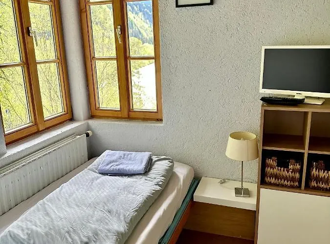Konukevi Steakhaus 3*