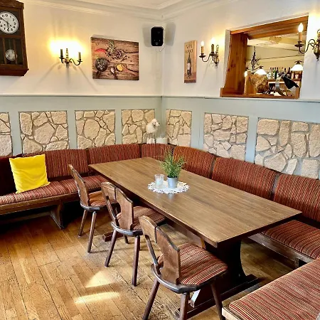 Steakhaus 3*